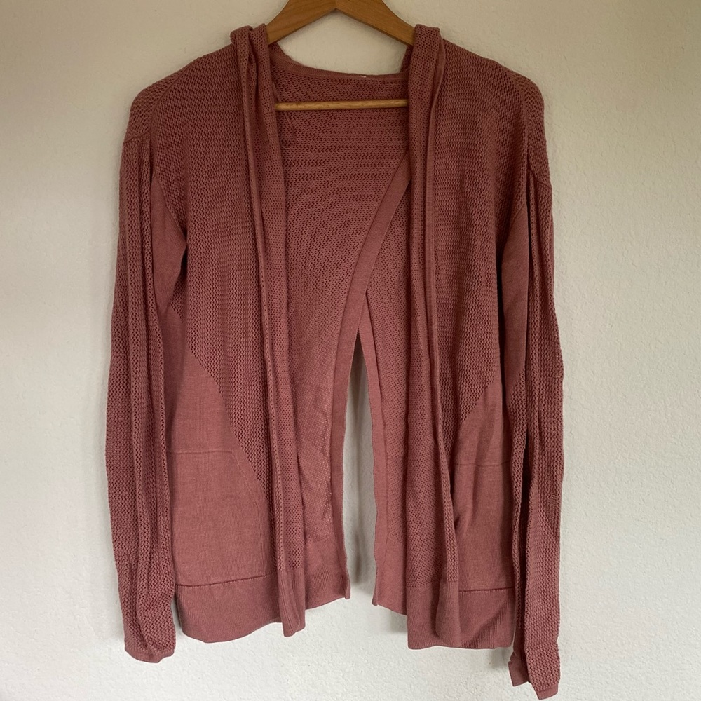 Lululemon Still Movement Wrap